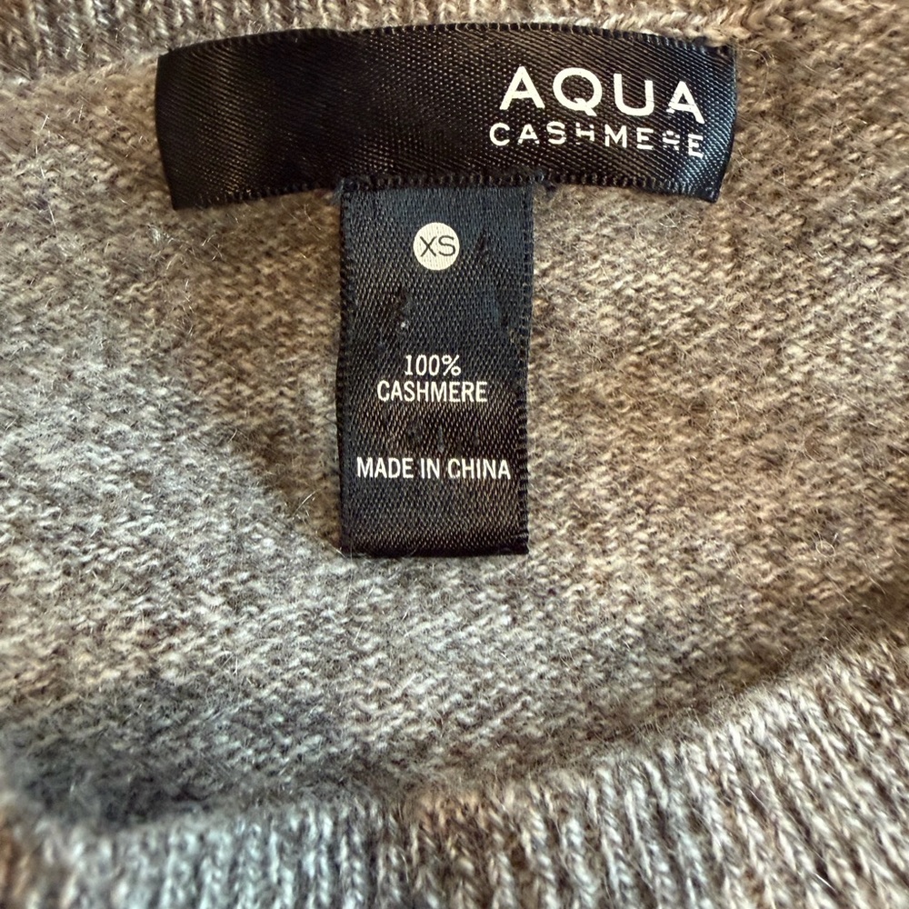 Aqua 100% Cashmere Heather Taupe Brown Crewneck Sweater XS - Picture 2 of 2